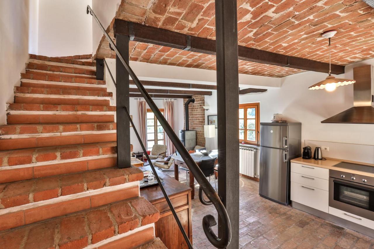 Villa Pesce, Момбаруццо Экстерьер фото