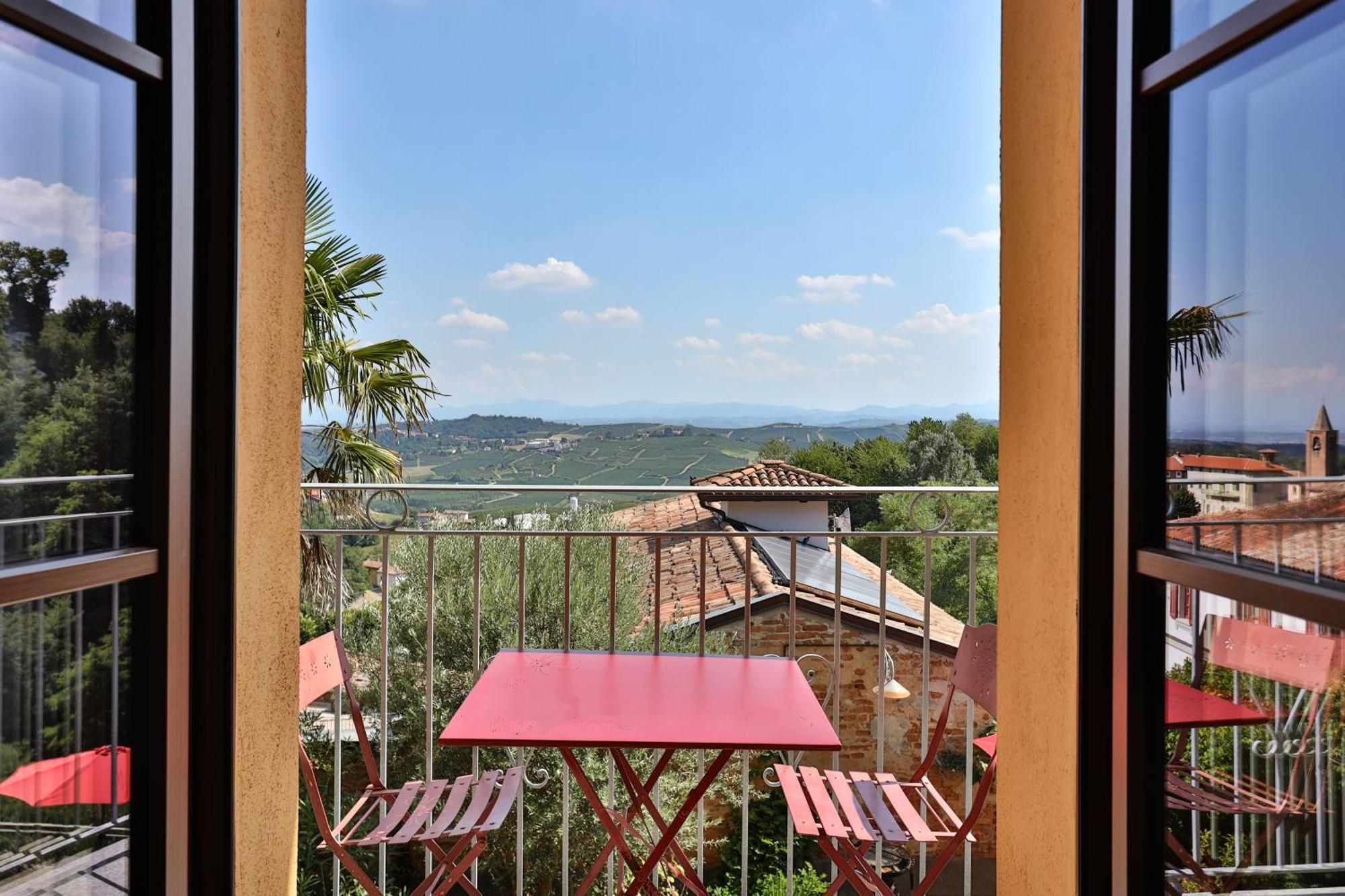 Villa Pesce, Момбаруццо Экстерьер фото