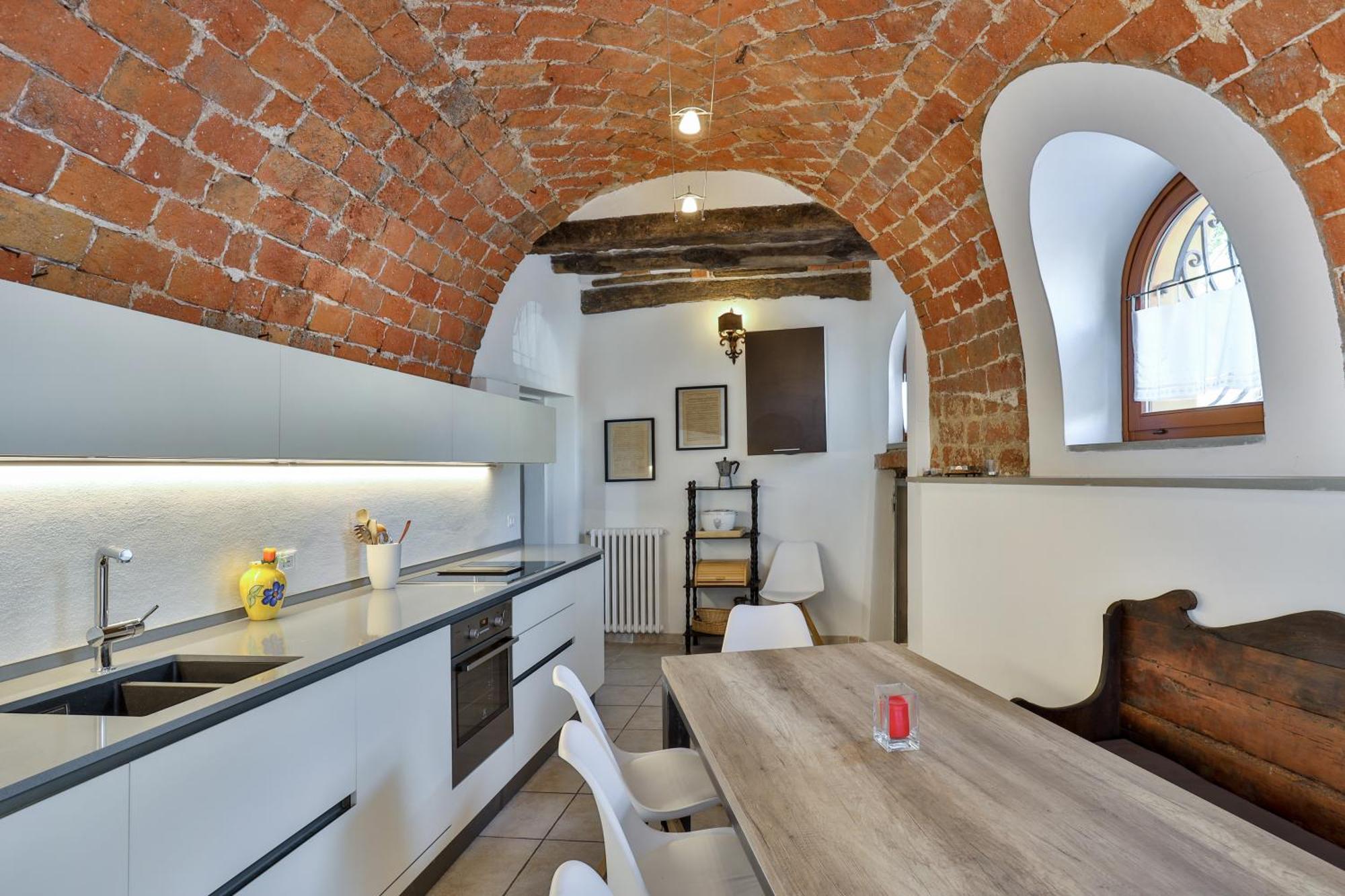 Villa Pesce, Момбаруццо Экстерьер фото