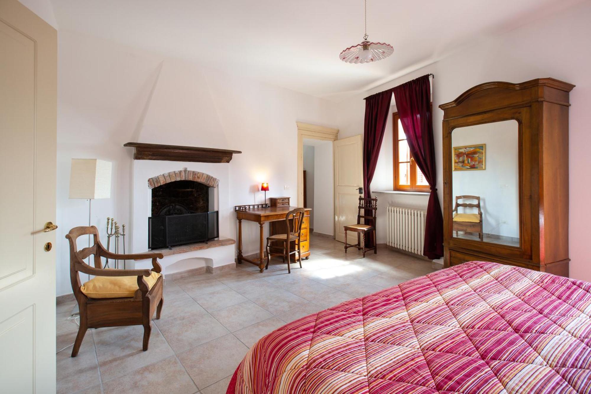 Villa Pesce, Момбаруццо Экстерьер фото